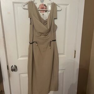 Beige dress size 8